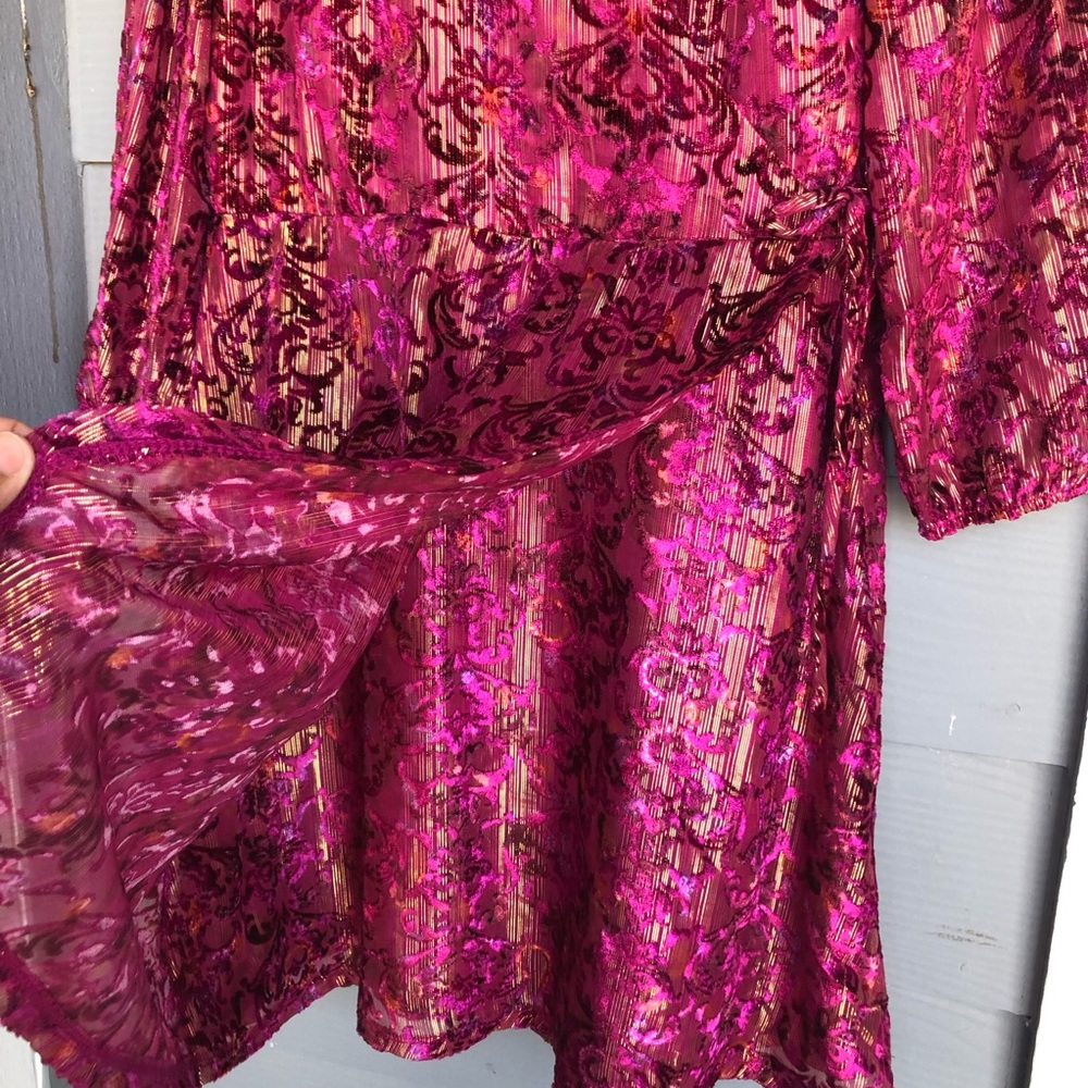 LOFT NEW Petite Size 10 Elegant Velvet Fuchsia Wrap Dress. Mini,Shimmer Floral. - Picture 6 of 12